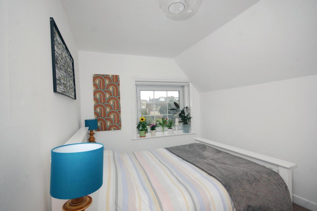 Enjoy Ventnor 2, Pier Street, Wightlink Offer Apartment Exterior photo